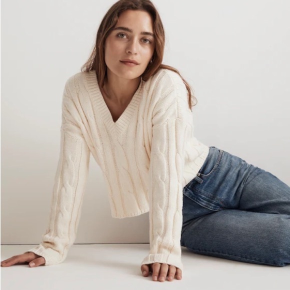 Madewell Sweaters - Madewell Ivory V-Neck Cable Knit Sweater